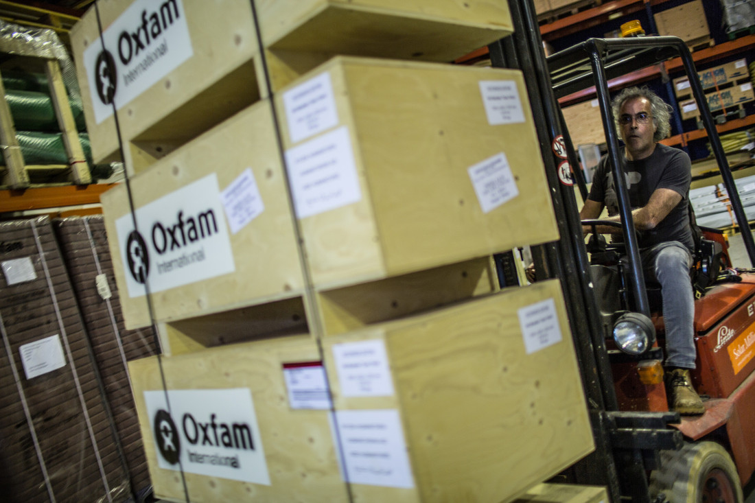 Oxfam warehouse in Madrid, with material for Nepal earthquake response. Photo: Pablo Tosco/Oxfam