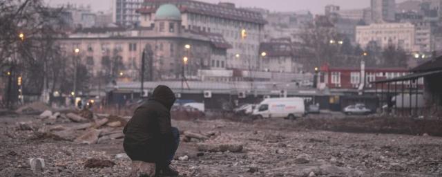 All migrants living in Belgrade have unsuccessfully attempted to cross the border into Hungary or Croatia. Many have suffered physical abuse from the police while trying. All migrants living in Belgrade have unsuccessfully attempted to cross the border into Hungary or Croatia. Many have suffered physical abuse from the police while trying.